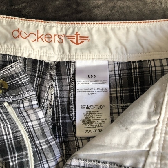 𝅺DOCKERS Plaid shorts‎ size 8 - Picture 3 of 7